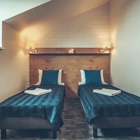 Self Check-in Railway Hotell