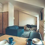 Self Check-in Railway Hotel 3*