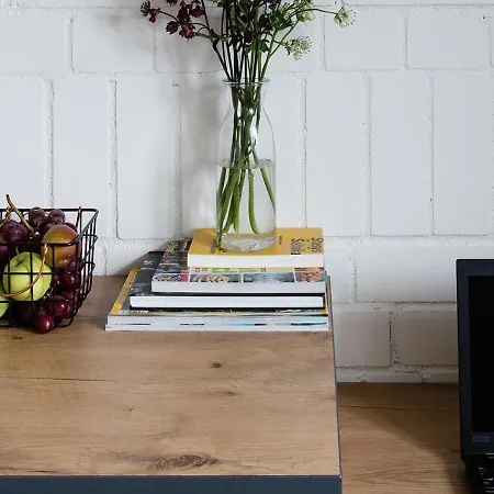 Self Check-in Railway Готель Вільнюс