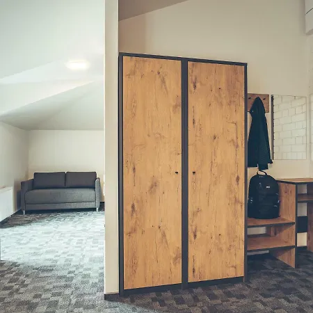 Self Check-in Railway Hotel